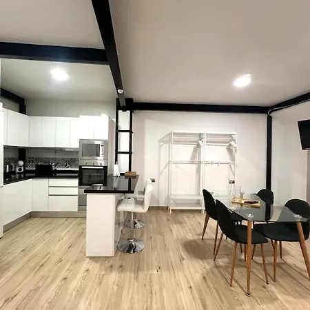 Duplex Cienfuegos I & Old Town By Ele Apartment Malaga
